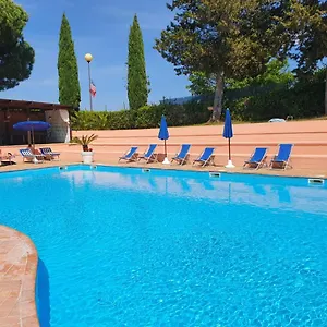 https://toscana-village.it-tuscanyhotel.com